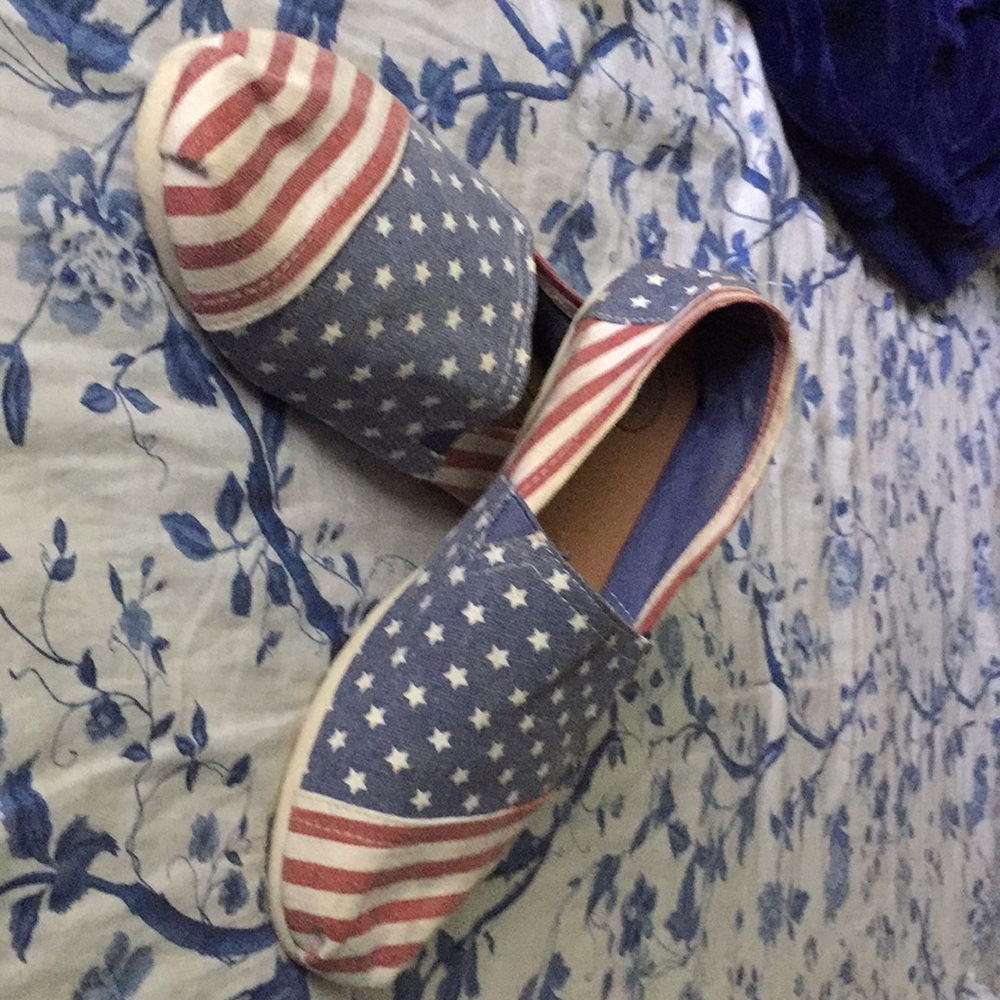 These are Red,White,and Blue shoes!